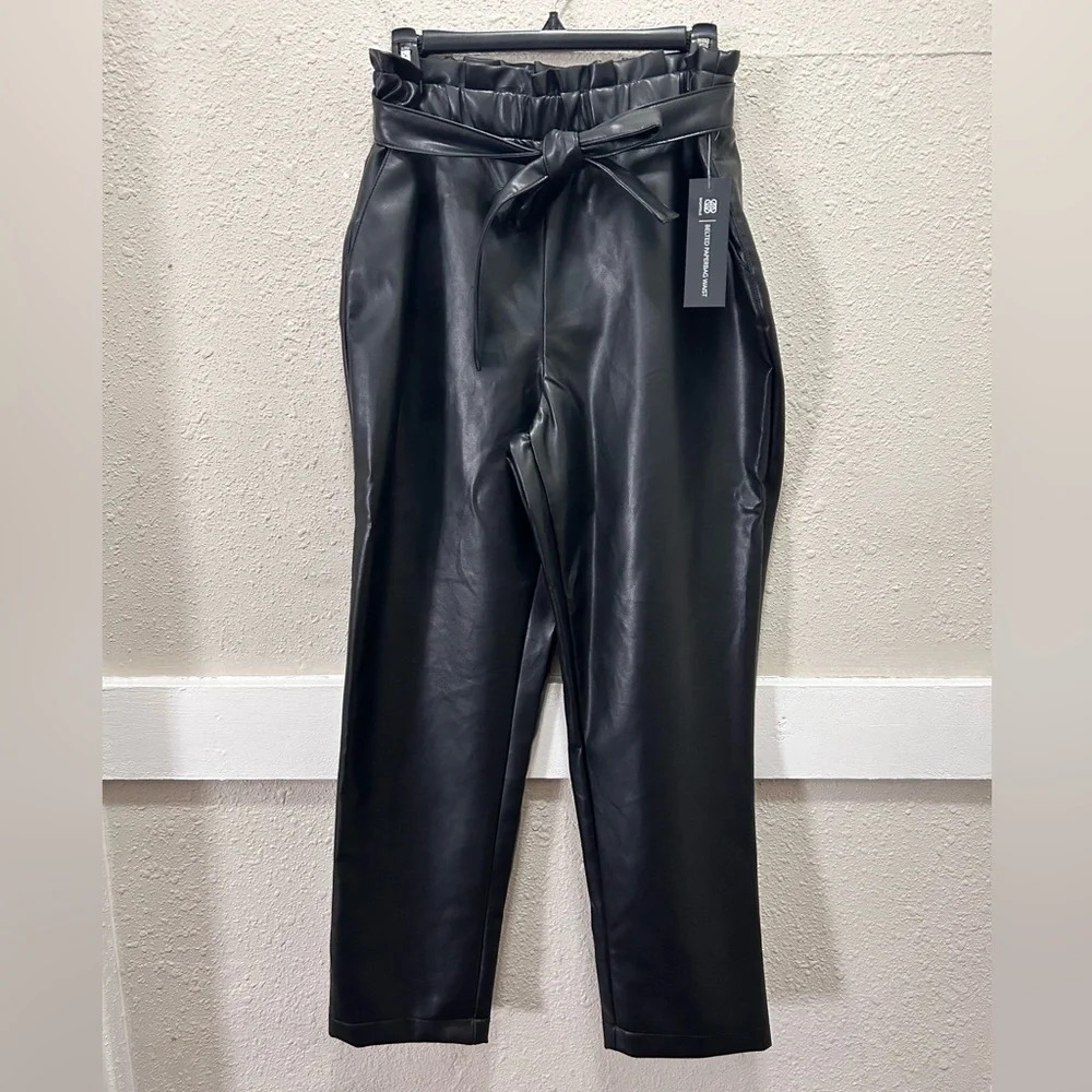 Bagatelle Paperbag High Waist Faux Leather Belted Pants Womens Black NWT Medium